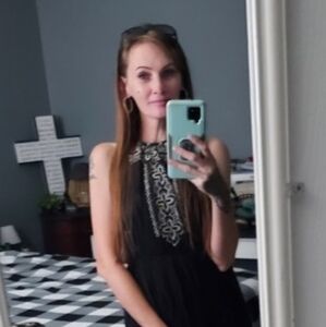 Meet your Posher, Tioni